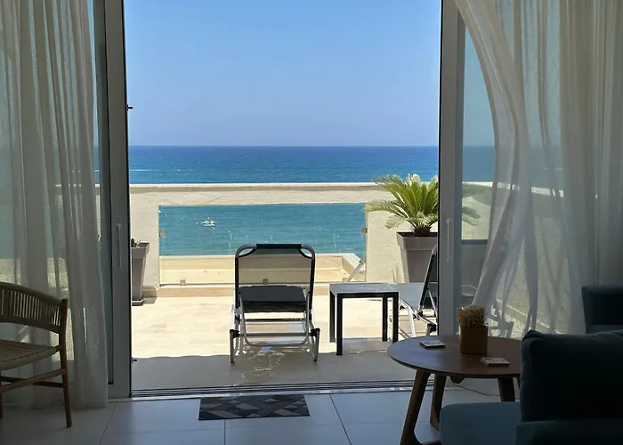 Apartment Nathalie's Beachfront *