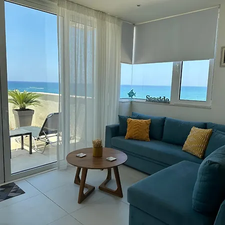 Nathalie's Beachfront Ретимно